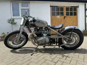 Triumph Bonneville Bobber 1973/8 photo 1