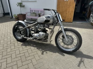 Triumph Bonneville Bobber 1973/8 photo 3